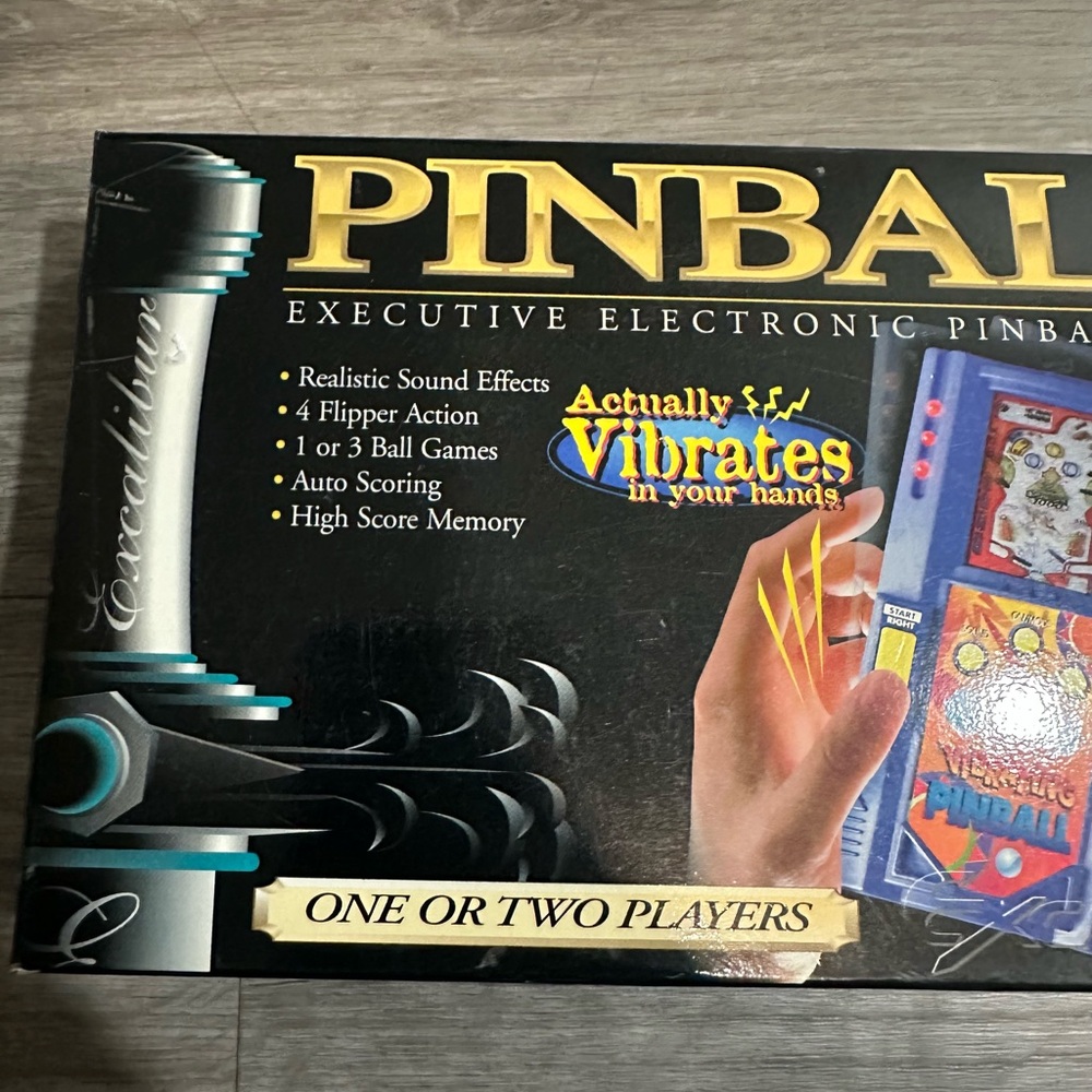 Pinball Game - Picture 2 of 4